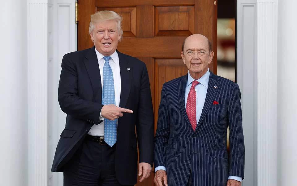 Γουίλμπουρ Ρος: Ποιος είναι ο δισεκατομμυριούχος υπουργός Eμπορίου των ΗΠΑ, που έκανε το deal με τον Μαρινάκη